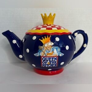 MARY ENGELBREIT “QUEEN OF THE KITCHEN” TEAPOT